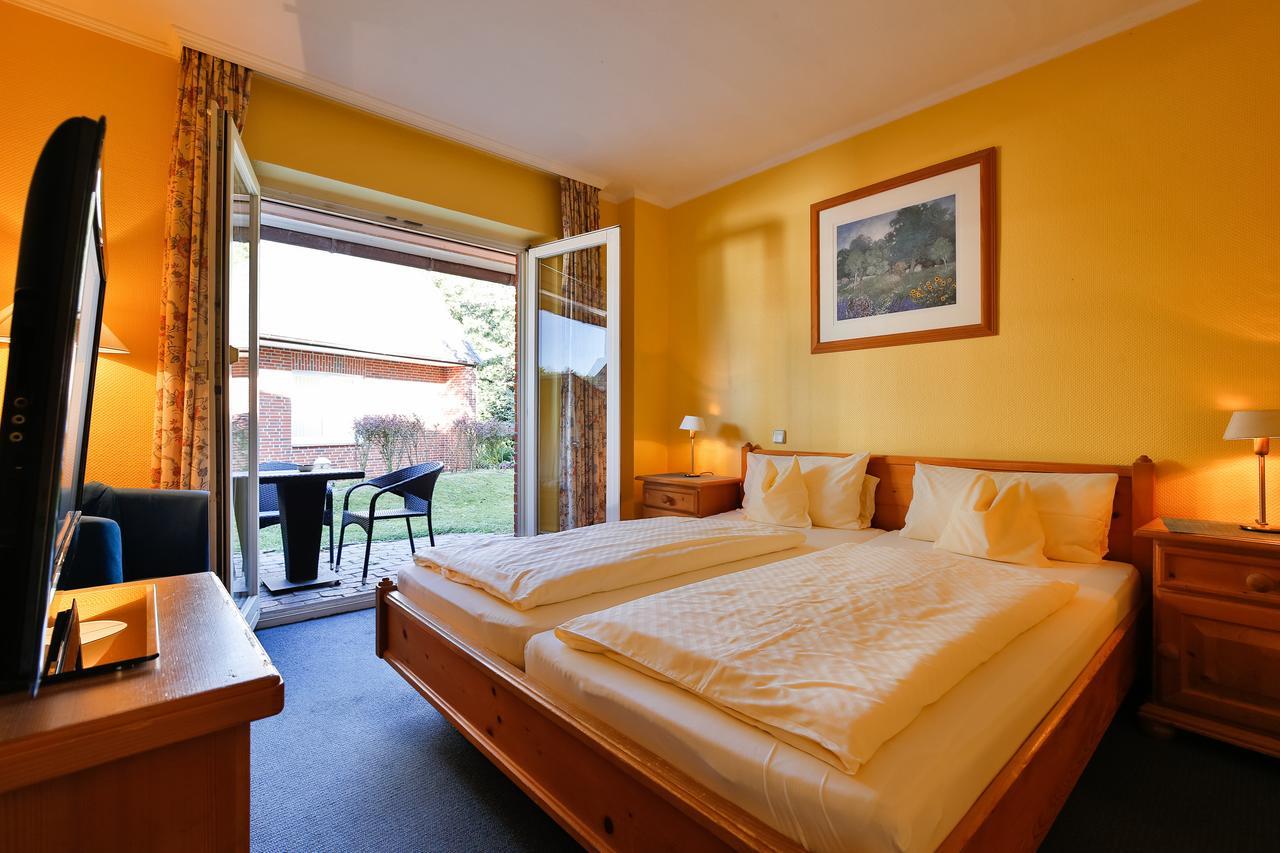 Hotel Am Suedwaeldchen Westerland Ngoại thất bức ảnh