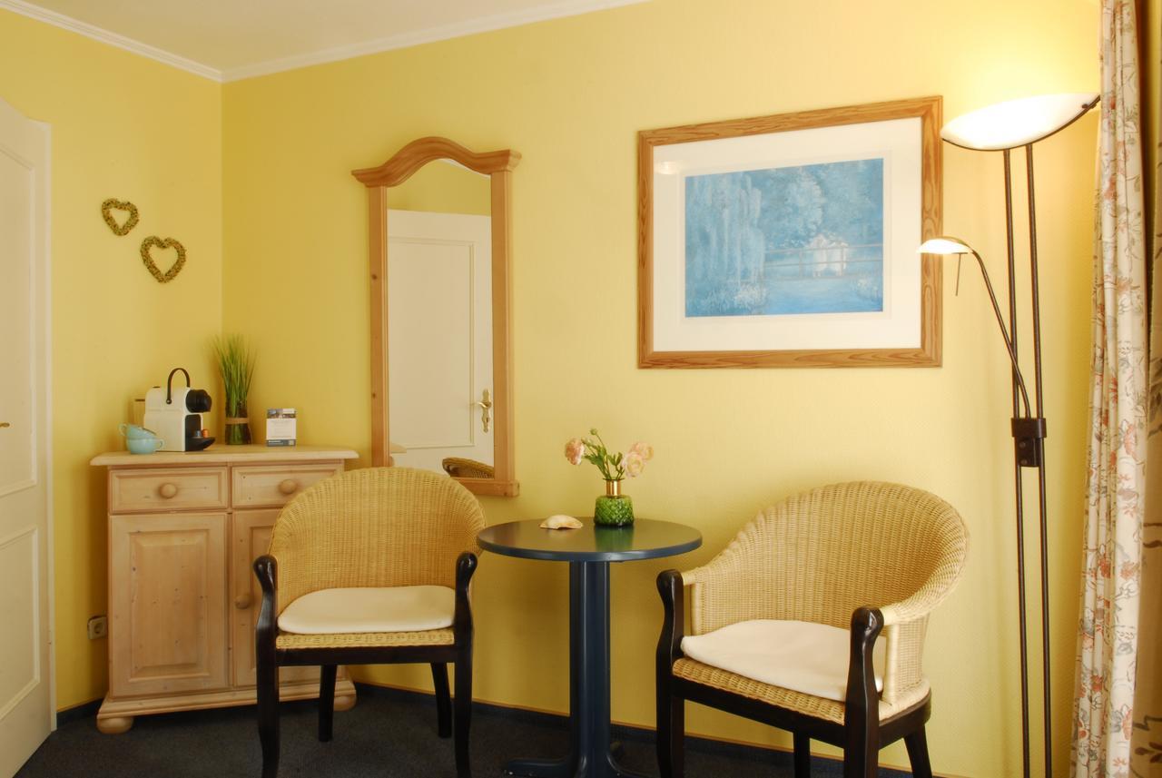 Hotel Am Suedwaeldchen Westerland Ngoại thất bức ảnh