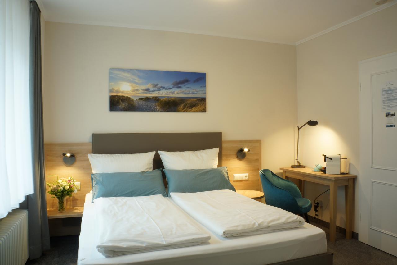Hotel Am Suedwaeldchen Westerland Ngoại thất bức ảnh